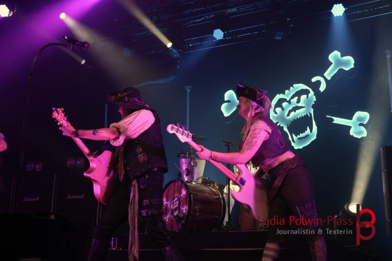 Mr Hurley und die Pulveraffen_Batschkapp 2025_Polwin-Plass_690