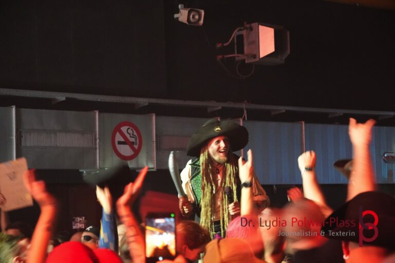 Mr Hurley und die Pulveraffen_Batschkapp 2025_Polwin-Plass_770