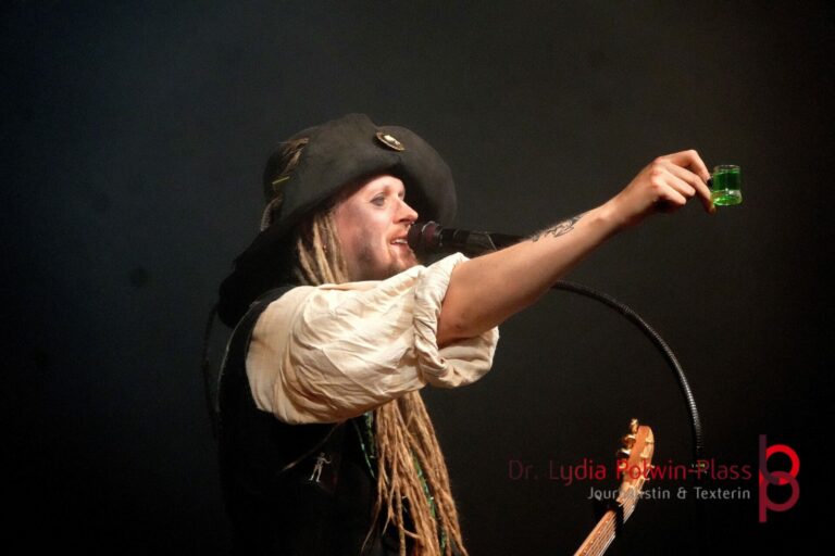 Mr Hurley und die Pulveraffen_Batschkapp 2025_Polwin-Plass_871