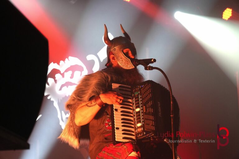 Mr Hurley und die Pulveraffen_Batschkapp 2025_Polwin-Plass_893