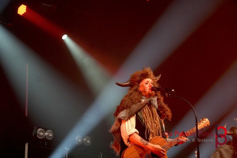 Mr Hurley und die Pulveraffen_Batschkapp 2025_Polwin-Plass_903