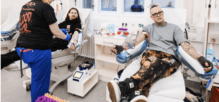 Bloody X-Mas Markt – Ein kraftvoller Start in die metallische Wacken-Vorweihnachtszeit