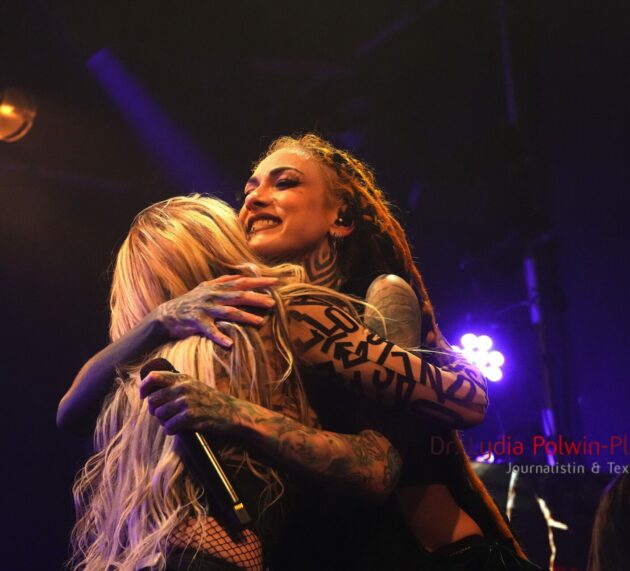 Infected Rain, Butcher Babies und Black Spikes in der Szene Wien – Nachbericht und FOTOSTRECKE
