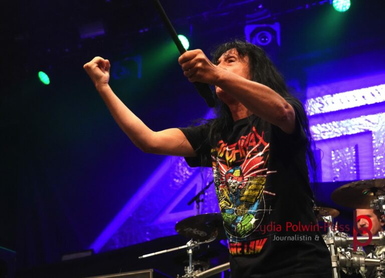 ANTHRAX_Gasometer_Wien_Polwin-Plass_708
