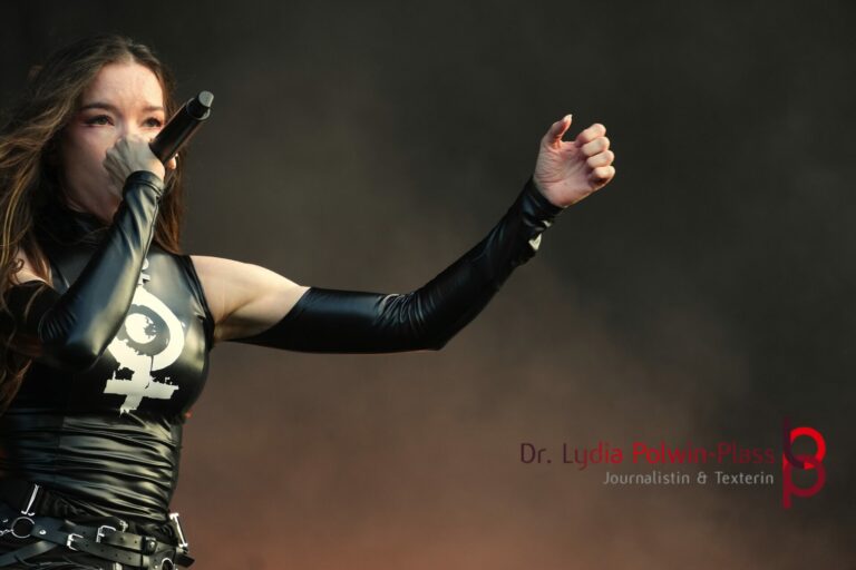 Arch Enemy_Wacken 2026_Polwin-Plass_141
