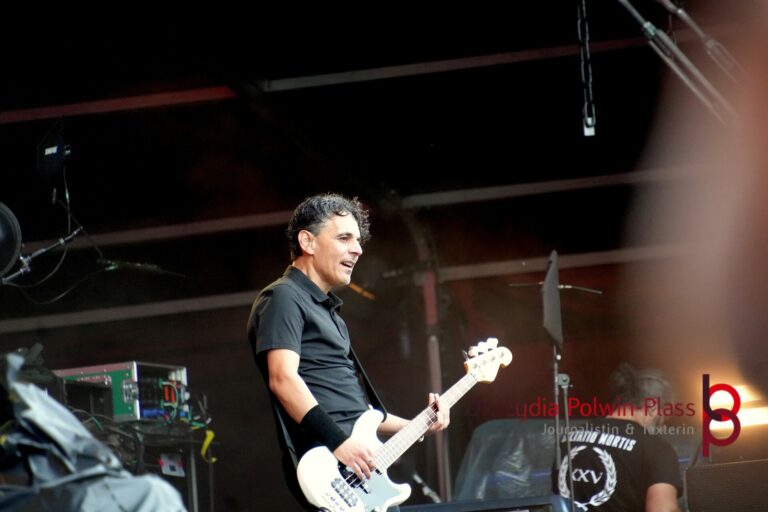 Danko Jones_Wacken 2026_FR_Polwin-Plass_385