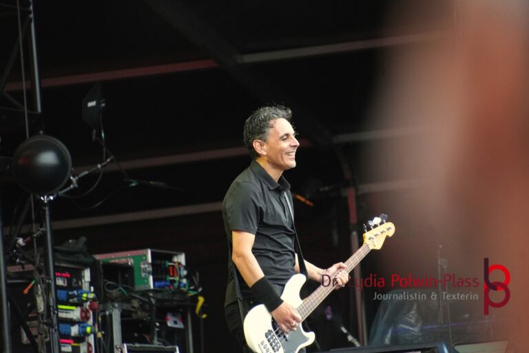 Danko Jones_Wacken 2026_FR_Polwin-Plass_386