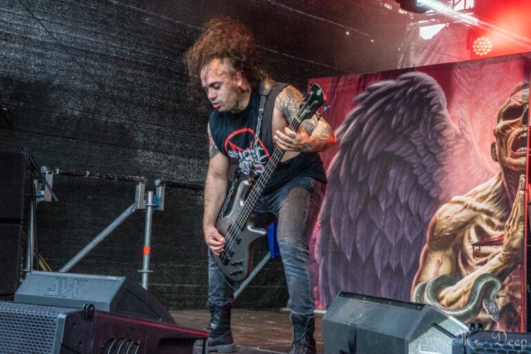 Suicidal Angels (9)