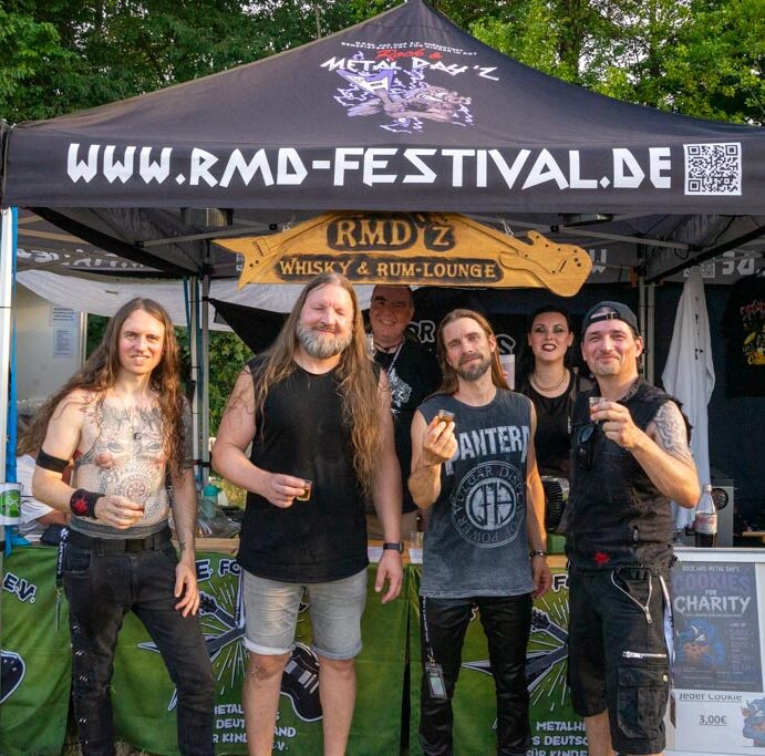 Der Samstag auf dem Rock & Metal Day‘z wird heiß – und zwar in jeder Hinsicht – SAMSTAG – Gastbeitrag von Gernot Döhne-Jochmann