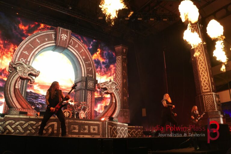 Amon Amarth_Festhalle_2026_Polwin-Plass_009