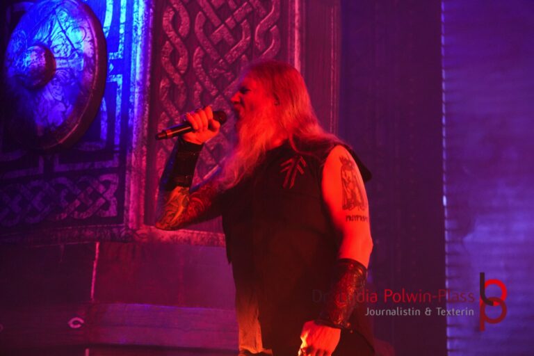 Amon Amarth_Festhalle_2026_Polwin-Plass_028