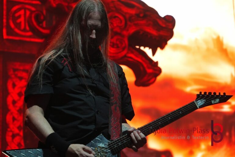Amon Amarth_Festhalle_2026_Polwin-Plass_078