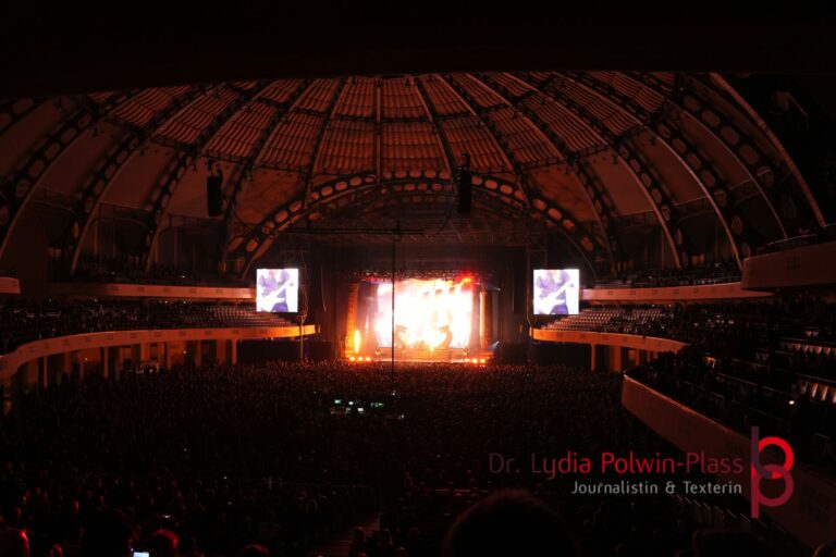 Amon Amarth_Festhalle_2026_Polwin-Plass_146