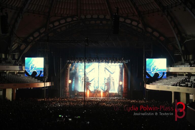 Amon Amarth_Festhalle_2026_Polwin-Plass_206