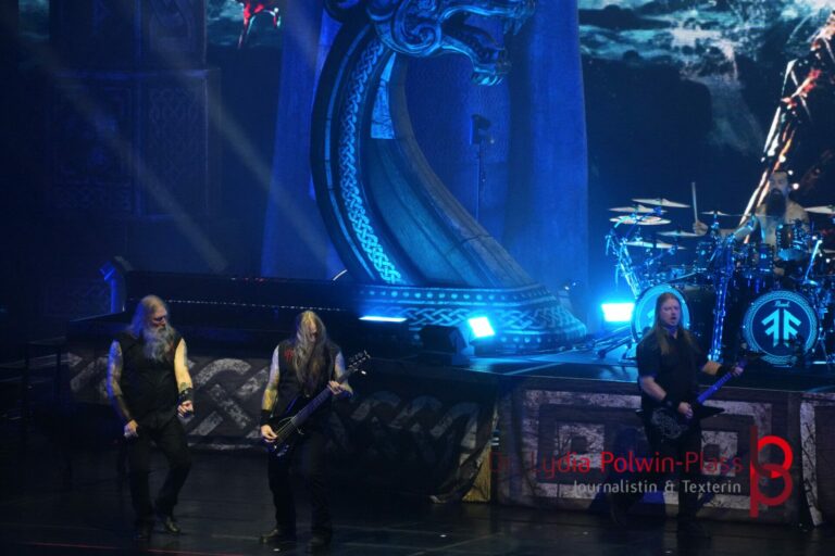 Amon Amarth_Festhalle_2026_Polwin-Plass_301