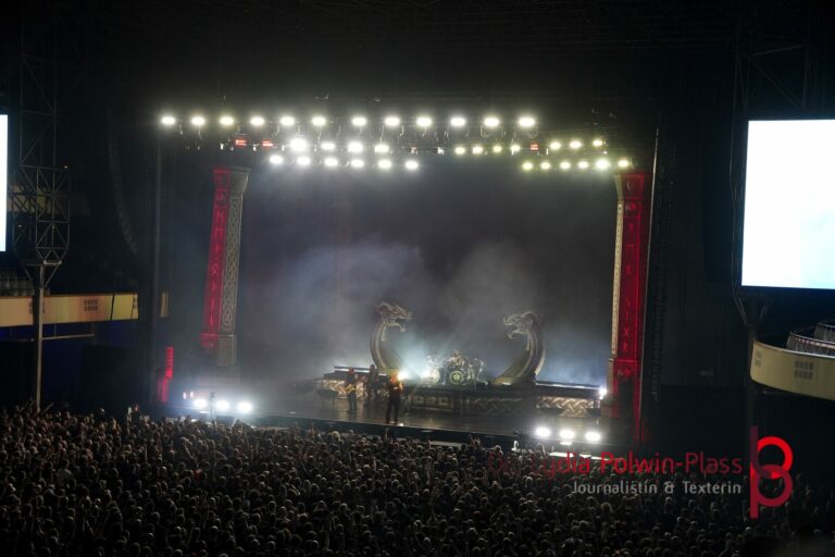 Amon Amarth_Festhalle_2026_Polwin-Plass_302