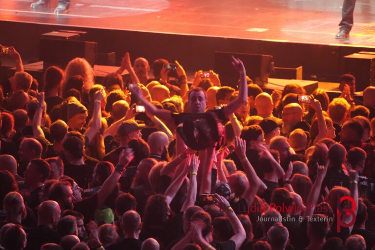 Amon Amarth_Festhalle_2026_Polwin-Plass_313