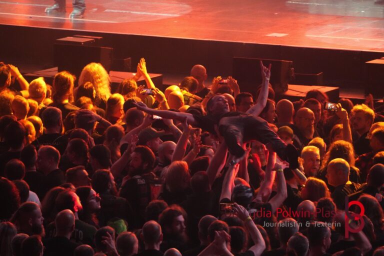 Amon Amarth_Festhalle_2026_Polwin-Plass_314