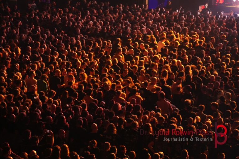 Amon Amarth_Festhalle_2026_Polwin-Plass_326