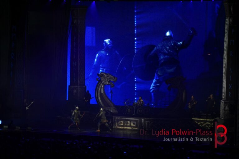 Amon Amarth_Festhalle_2026_Polwin-Plass_342