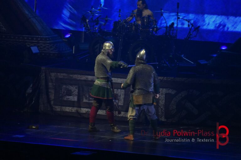 Amon Amarth_Festhalle_2026_Polwin-Plass_348