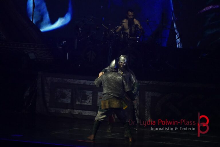 Amon Amarth_Festhalle_2026_Polwin-Plass_349