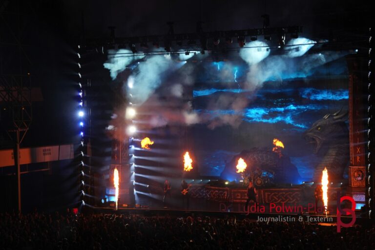 Amon Amarth_Festhalle_2026_Polwin-Plass_420