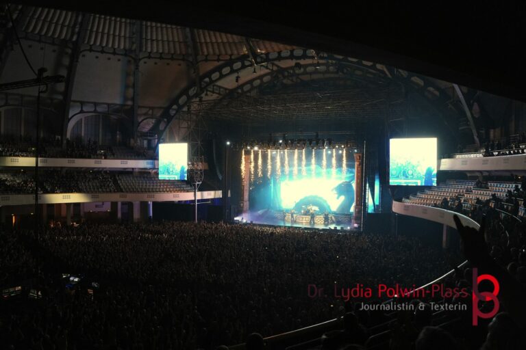 Amon Amarth_Festhalle_2026_Polwin-Plass_441