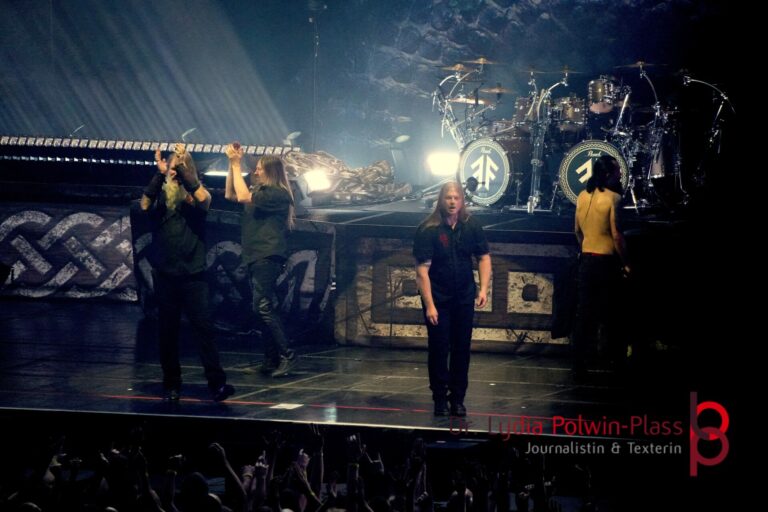 Amon Amarth_Festhalle_2026_Polwin-Plass_454