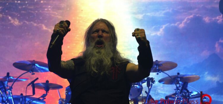 Wenn der Norden in Frankfurt einfällt – Amon Amarth entfesseln die Wikinger in der Festhalle