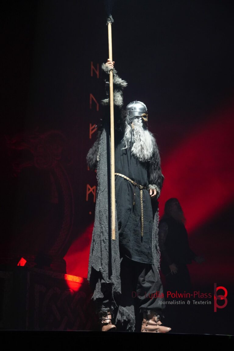 Amon Amarth_Festhalle_2026_Polwin-Plass_835