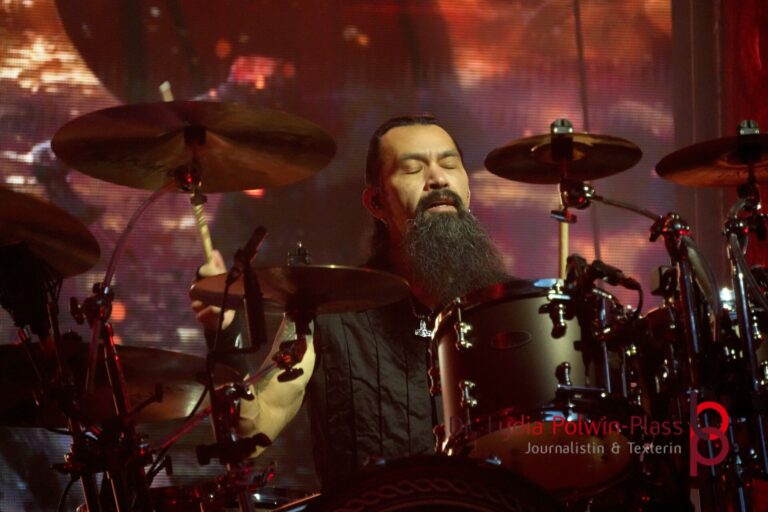 Amon Amarth_Festhalle_2026_Polwin-Plass_880