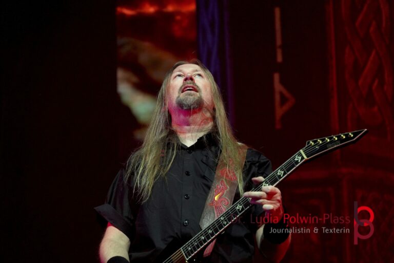 Amon Amarth_Festhalle_2026_Polwin-Plass_933
