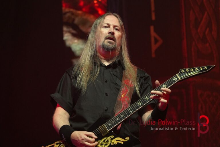 Amon Amarth_Festhalle_2026_Polwin-Plass_937