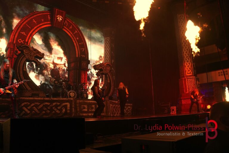Amon Amarth_Festhalle_2026_Polwin-Plass_961