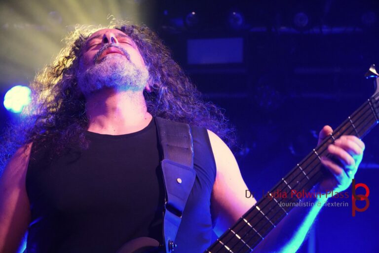 Ronnie Romero_Gus G Colos-Saal 2026_Polwin-Plass_026