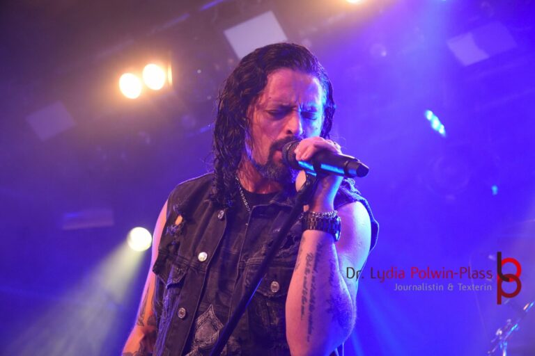 Ronnie Romero_Gus G Colos-Saal 2026_Polwin-Plass_030-2