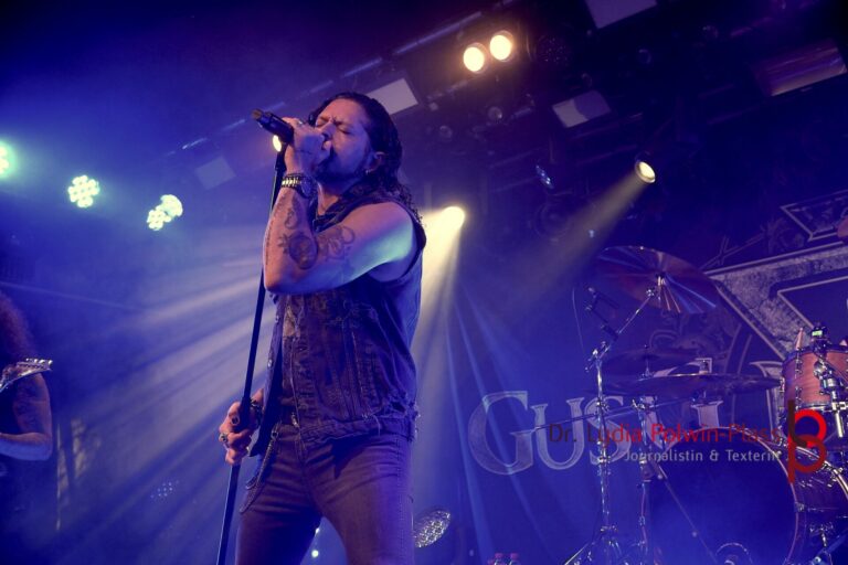 Ronnie Romero_Gus G Colos-Saal 2026_Polwin-Plass_033