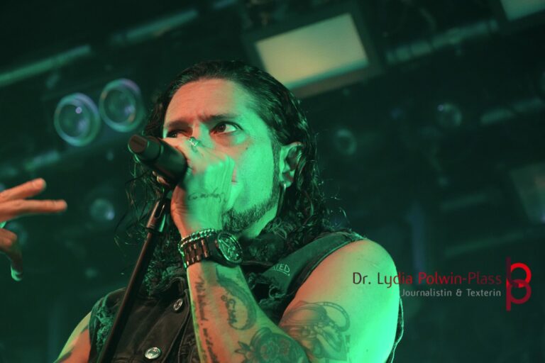 Ronnie Romero_Gus G Colos-Saal 2026_Polwin-Plass_053
