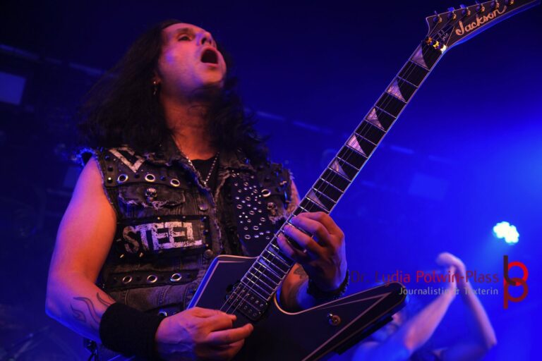 Ronnie Romero_Gus G Colos-Saal 2026_Polwin-Plass_203