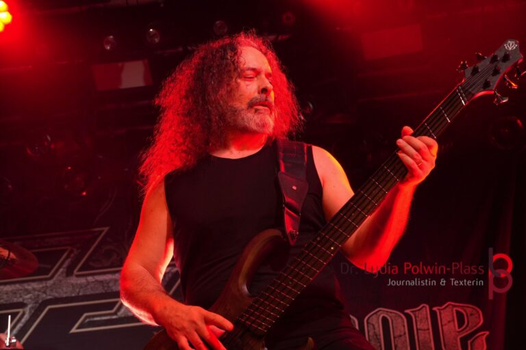 Ronnie Romero_Gus G Colos-Saal 2026_Polwin-Plass_341