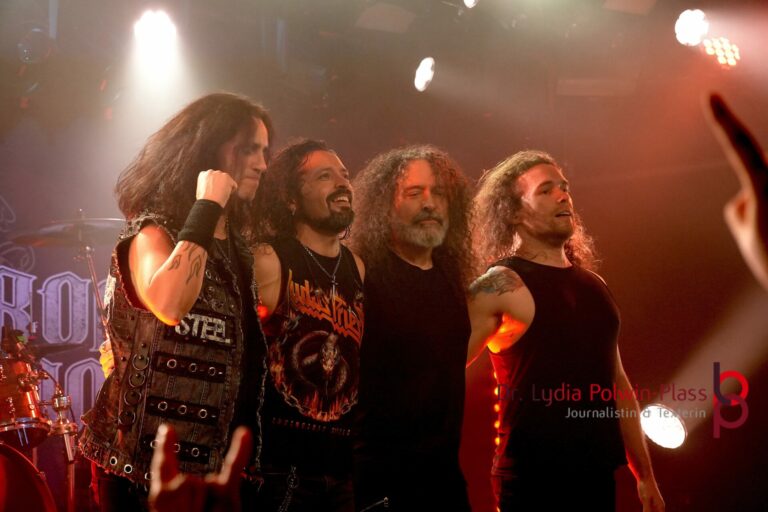 Ronnie Romero_Gus G Colos-Saal 2026_Polwin-Plass_393