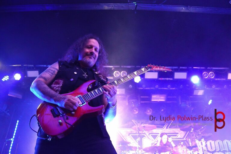 Ronnie Romero_Gus G Colos-Saal 2026_Polwin-Plass_940